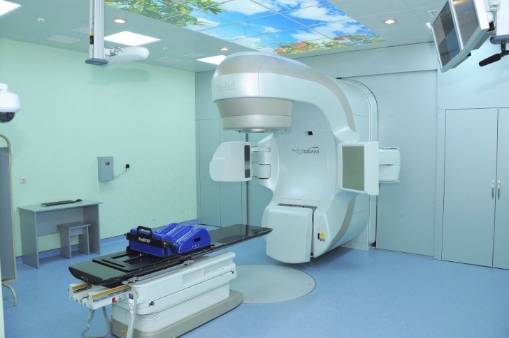Milli Onkologiya Mərkəzinin yeni korpusunda 2 ədəd “VitalBeam™” xətti sürətləndirici sistemi istifadəyə verilib