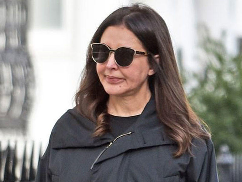 Zamirə Hacıyeva qızıllarını gizli satmaq istədi - Sensasiya