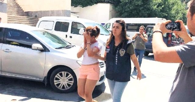 Kişi arvadının intim videolarını çəkib biznesmeni şantaj etdi – VİDEO