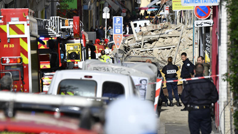 Yaşayış binası uçdu: 9 nəfər itkin düşdü - VİDEO