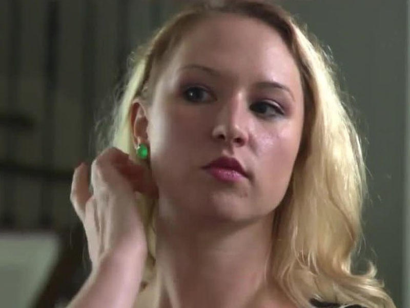 Trampın qızına oxşamaq istəyir - 9 dəfə əməliyyat olundu - VİDEO - FOTO