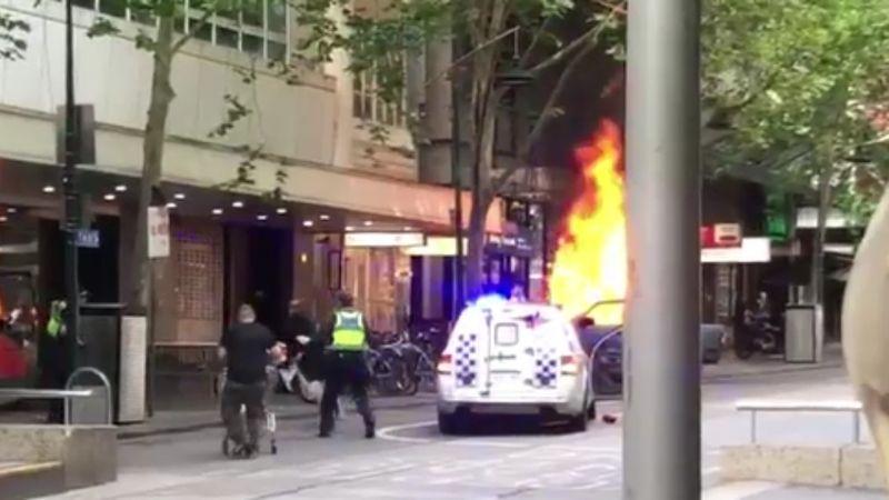 Üç polisi qanına qəltan etdi: hücumun ANBAAN GÖRÜNTÜLƏRİ – VİDEO/FOTO