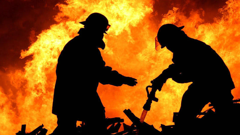 Azərbaycanda dəhşətli yanğın: beş nəfər ölüb - TƏFƏRRÜAT + YENİLƏNİB