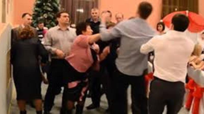 Azərbaycanda bacısı oğlunun toyunda adam öldürən şəxslə bağlı YENİ XƏBƏR