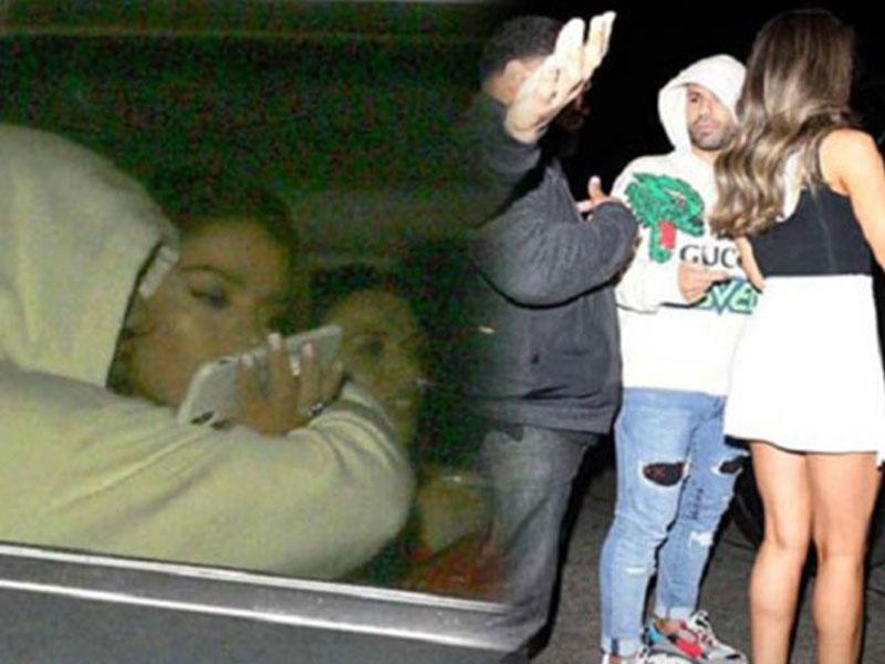 Ulduz futbolçu gecə klubunda 4 qadınla görüntüləndi - FOTO