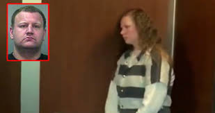 Sevgilisinə görə körpələrini diri-diri yandırdı - İki uşaq anasından dəhşətli əməl - FOTO