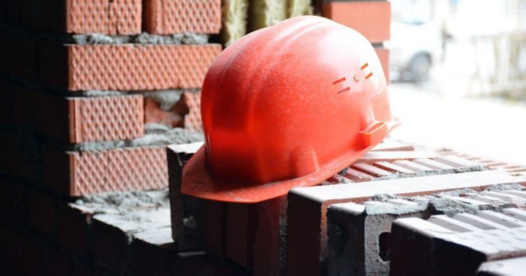 Sumqayıt Texnologiyalar Parkında faciə: 27 yaşlı fəhlə öldü