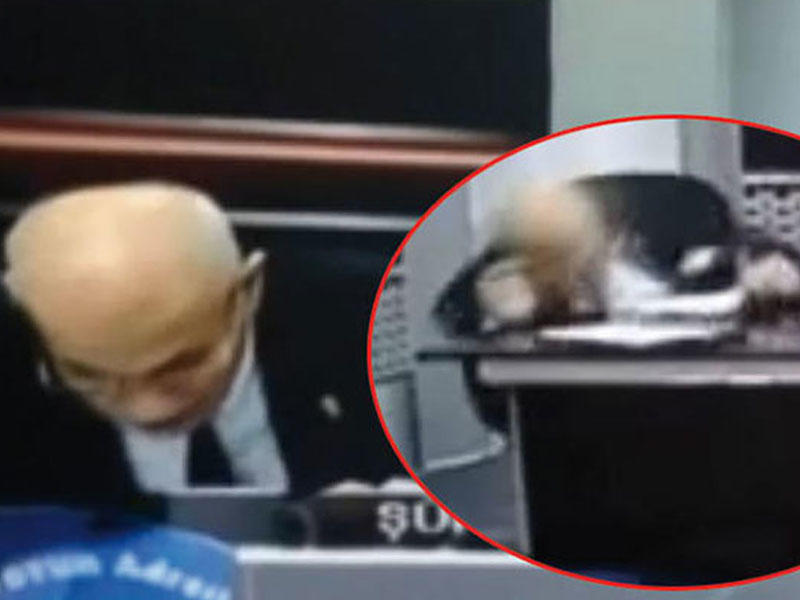 İdman şərhçisi canlı efirdə infarkt keçirdi - VİDEO