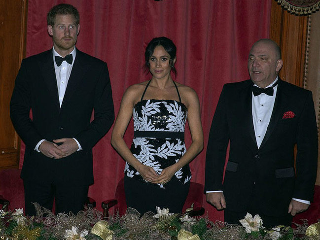 Kraliça gəlininə xəbərdarlıq etdi: Artıq yetər! - FOTOLAR