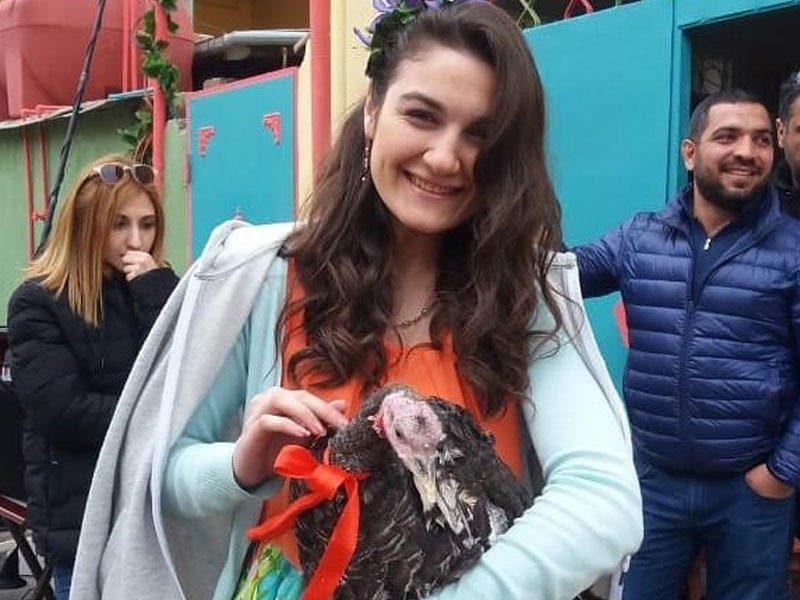 Qızla öpüşmək üçün evlərini yandıran oğlan, sadist iş adamı, çarəsiz sakinlər - Məhkəmədə