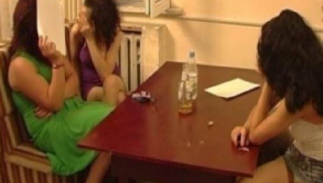 SUMQAYIT YOLUNDAKI MƏŞHUR KAFE ƏXLAQSIZLIQ YUVASI ÇIXDI – VİDEO