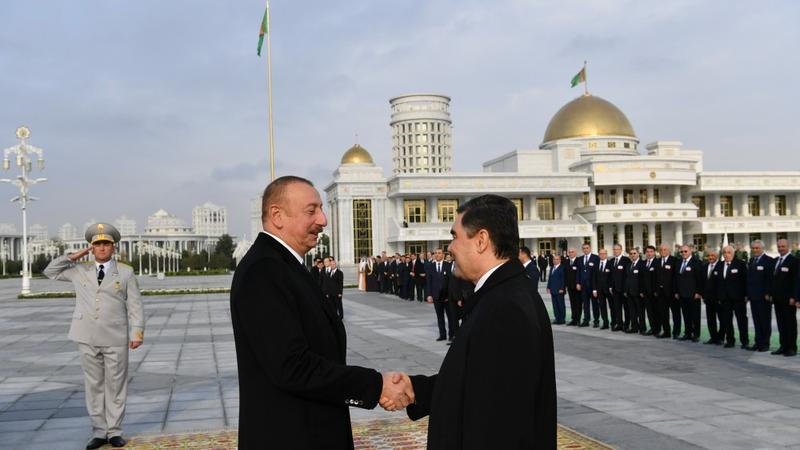 Türkmənistan-Azərbaycan əlaqələrində böyük dəyişikliklərin şahidi olacağıq - Ehtiram Aşırlı