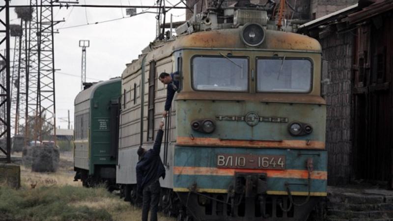 Xankəndidən Bakıya gələn SON QATAR: 100 azərbaycanlını xilas etdi və... - TƏSİRLİ FOTOLAR