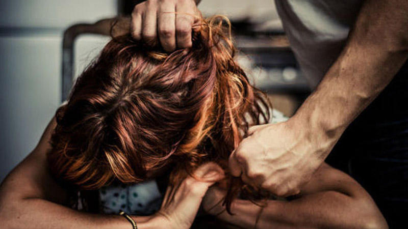 Bakıda sevgilisi tərəfindən vəhşicəsinə döyülən qızla bağlı YENİ XƏBƏR