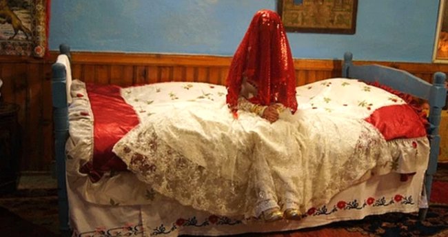 Ölkə Şokda: 16 yaşlı qız nikahdan kənar uşaq dünyaya gətirdi: Körpənin atası... - VİDEO