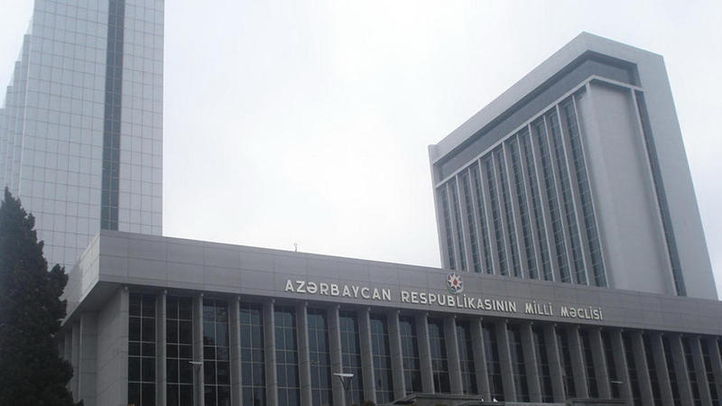 Milli Məclisdə rayonlarda yaşayanlarla bağlı VACİB TƏKİF