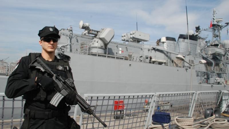 Rusiya gərginlyi PİK HƏDDƏ çatdırdı: Hərbçilər həbs edildi