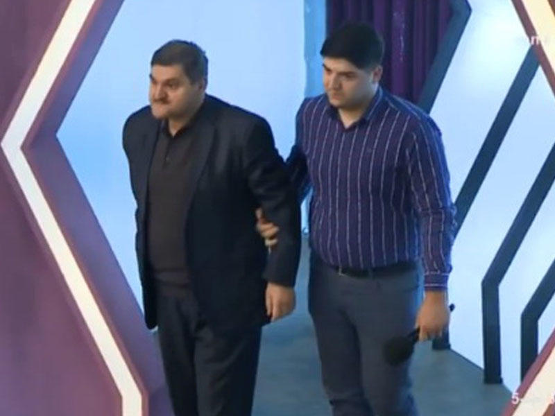 Ağır xəstəlikdən əziyyət çəkən Ağakərim uzun aradan sonra verilişə çıxdı - FOTO