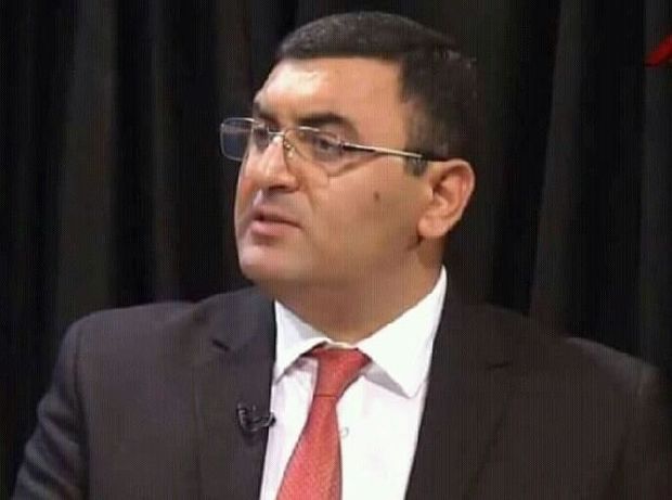 “Doqquz yaşlı qıza aşiq olan” müəllimdən direktora cavab - YENİLƏNİB + VİDEO