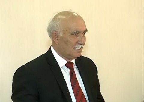 Jurnalistin atasını avtomobillə vuraraq öldürən AZAL işçisinin yeni məhkəməsi başlayıb