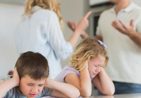 Aliment ödəməyən valideynlər həbs ediləcək