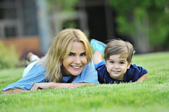 Aparıcının 3 yaşlı oğlu ölümdən döndü - Anasının qorxudan səsi batdı - FOTO