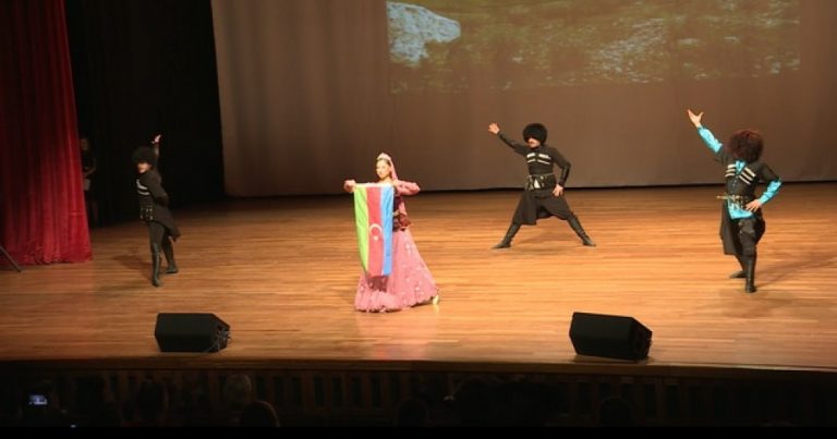 İstanbulda keçirilən festivalda Azərbaycan imzası