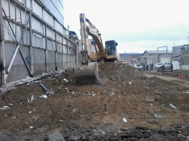 Bakının məşhur bazarı tamamilə söküldü – FOTOLAR