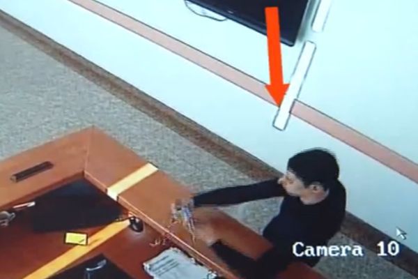 Bakıda özəl klinikada oğurluq kameraya düşdü -VİDEO