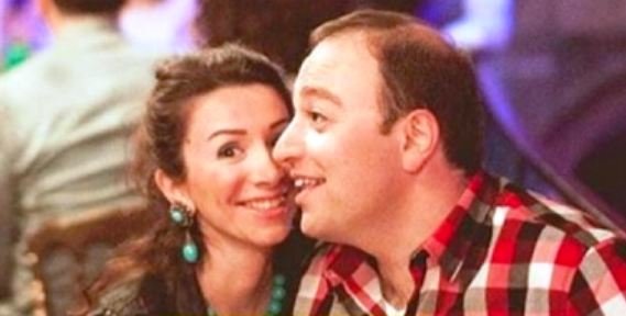 Bakıda narkoman əri tərəfindən eyvandan atılan qadın bu tanınmış şirkətin vəzifəli əməkdaşı imiş