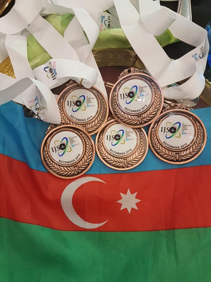 Azərbaycanlı şagirdlər Botsvanada 5 medal qazandılar - Fotolar