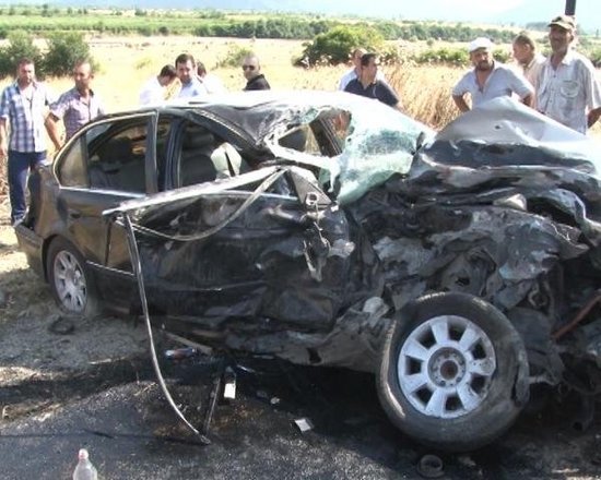 Maşın aşdı - bir ailənin 4 üzvü YARALANDI