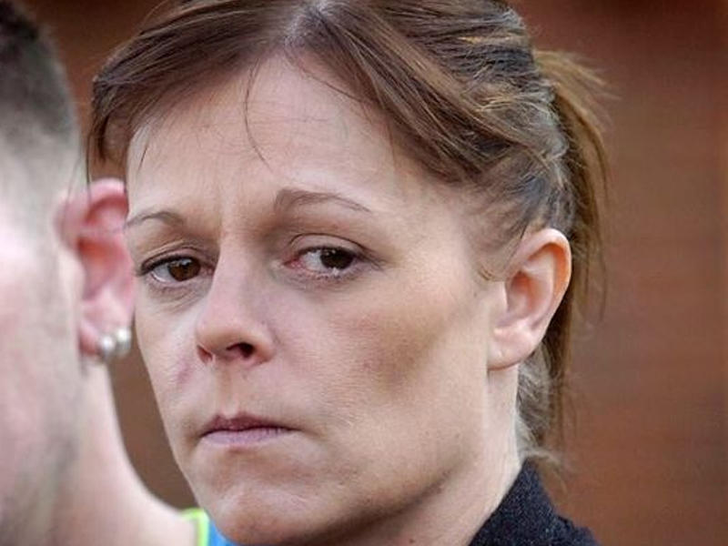 Küçədə kişilərlə cinsi əlaqədə olan qadın həbs olundu - FOTO