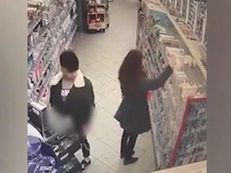 Supermarketdə əxlaqsızlıq kameraya düşdü - VİDEO - FOTO