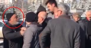 Deputat şəhid atasını təhqir etdi - VİDEO