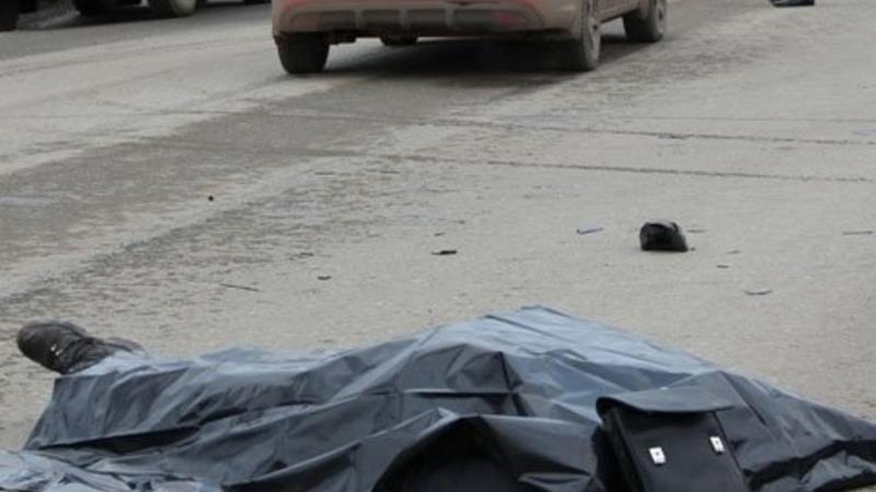 Avtobus metro əməkdaşını vurdu