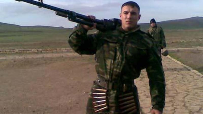 Mübarizi təhqir edən psixoloqun erməni ilə YAZIŞMASI - FOTO