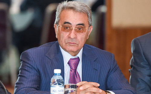 Siyavuş Novruzovdan İlham Rəhimovla bağlı SƏRT ÇIXIŞ