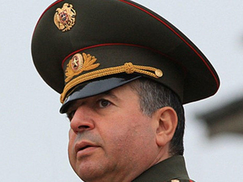 Paşiyan aprel döyüşlərinin məğlub generalını özünə müşavir təyin edib