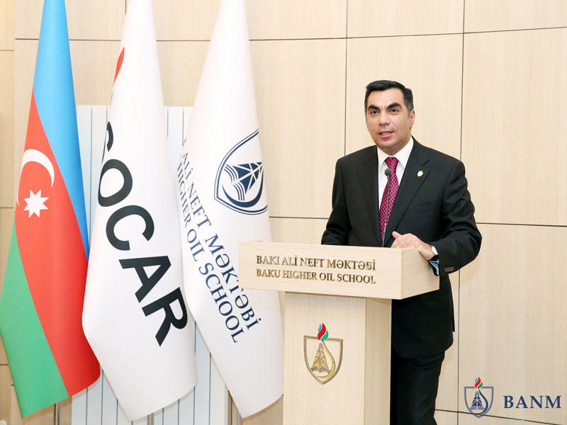 Bakı Ali Neft Məktəbi və BP-nin birgə layihəsinin növbəti buraxılışı oldu - FOTO
