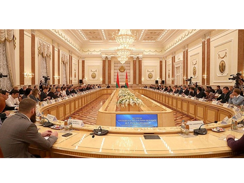 Tarixi həqiqətlər və etiraflar: Aleksandr Lukaşenko nəyi demədi?