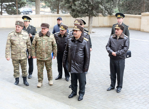 Zakir Həsənov hərbi liseyə baş çəkdi - FOTO