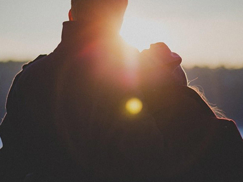 Ucarda oğlan 15 yaşlı qızı qaçırıb, əlaqədə olduğu digər qızı isə öldürüb