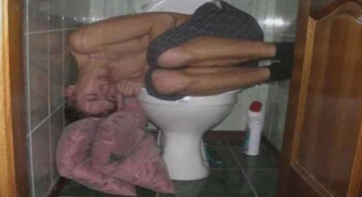 Gecələri tualetdə yatan, indi isə “Ferrari” sürən MƏŞHUR – FOTOLAR+VİDEO