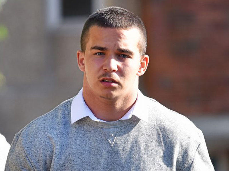 16 yaşlı ata təzə doğulan körpəsinin burnunu dişləyib, döyüb öldürdü - FOTO