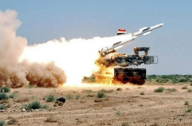 Dəməşq hava hücumuna məruz qalıb - VİDEO