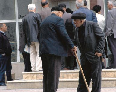 Nazirdən pensiyalarla bağlı - MÜHÜM AÇIQLAMA