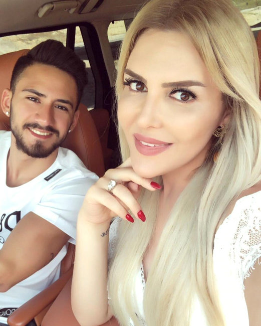 Bu məşhur futbolçu transseksualla evlənir - FOTOLAR