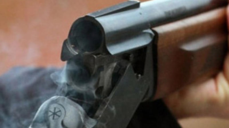 Qardaşdan AĞLASIĞMAZ ƏMƏL - Bacısı və yeznəsini güllələdi