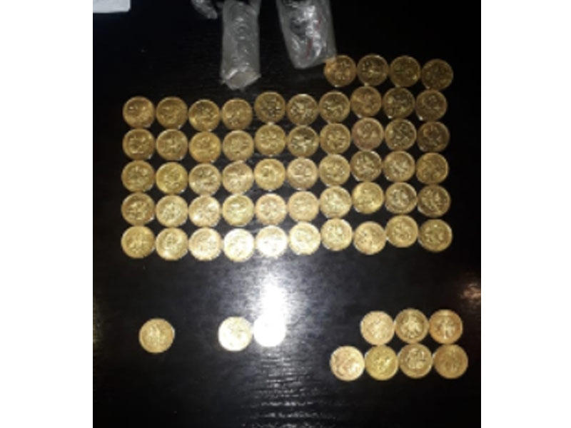 Rusiyadan Azərbaycana yarım kq-dan çox qızıl sikkə keçirmək istədi - VİDEO